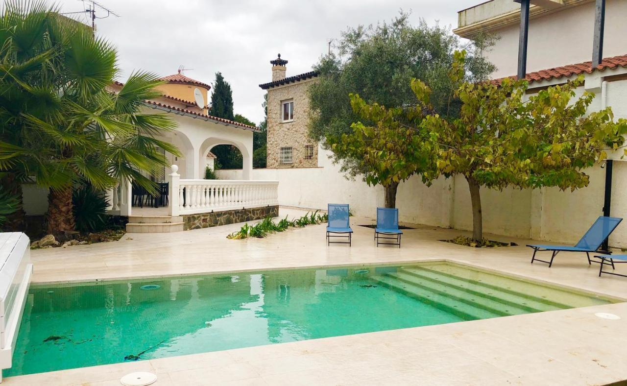 Villa Carmançó 101 à Empuriabrava Extérieur photo